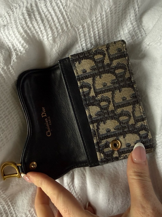 Dior Beige & Navy Saddle Card Holder with Gold 'D' Charm - Picture 2 of 6